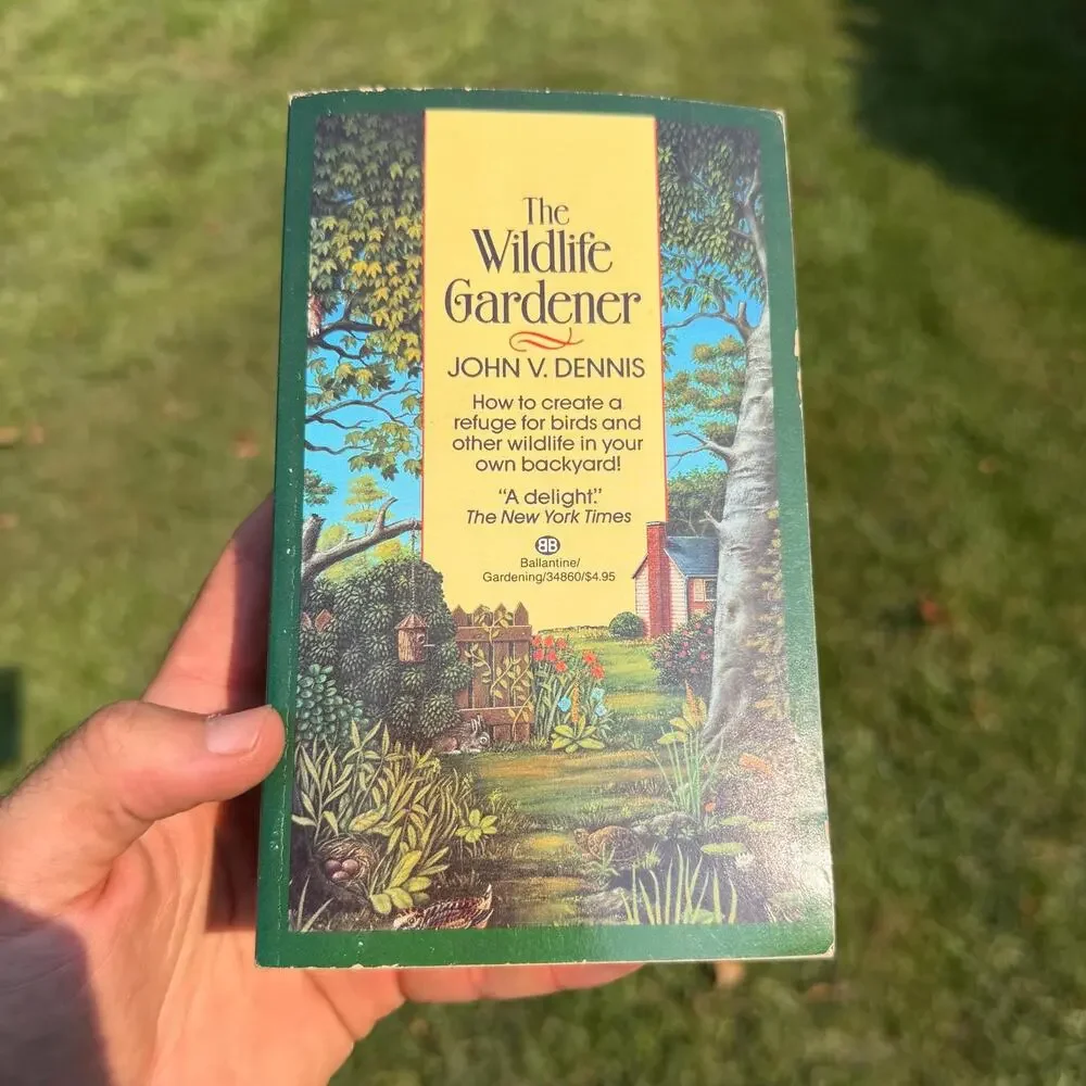 The Wildlife Gardener Vintage softcover 1985 John v Dennis
